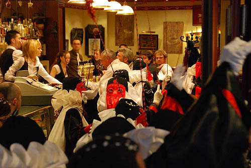 Limoux Fecos, Pont Vieux, 21st March 2010 Carnival, Nuit de la Blanquette