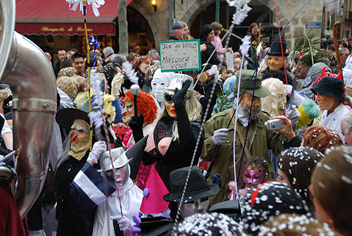 Limoux Fecos, Pont Vieux, 21st March 2010 Carnival, Nuit de la Blanquette